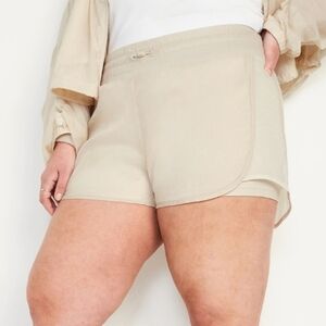 Old Navy High Waisted Wishbone Water Repellent 2 in 1 Run Shorts BNWT 3X